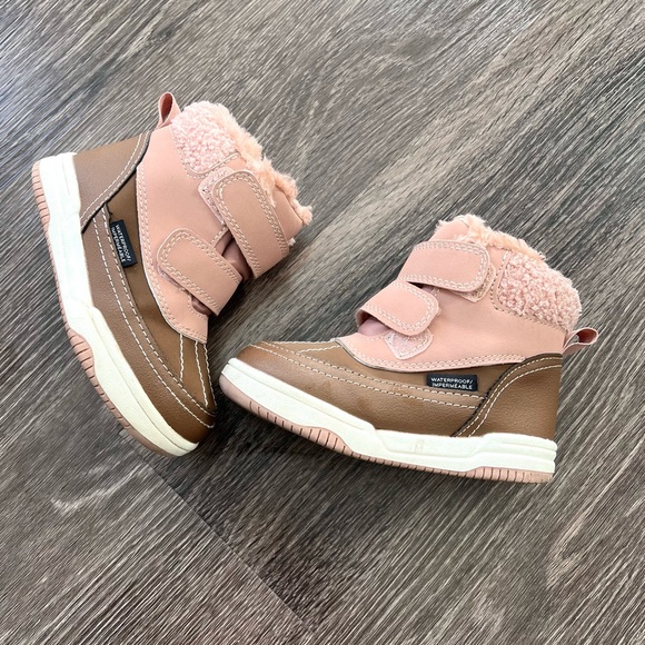 H&M Easy On Waterproof high tops Size 7.5 - Picture 9 of 12